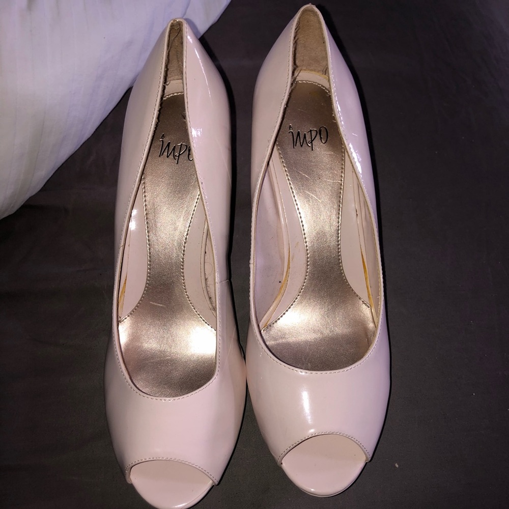 Impo white heels size 10